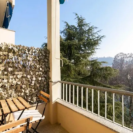 Apartment Lungo Po Riverview