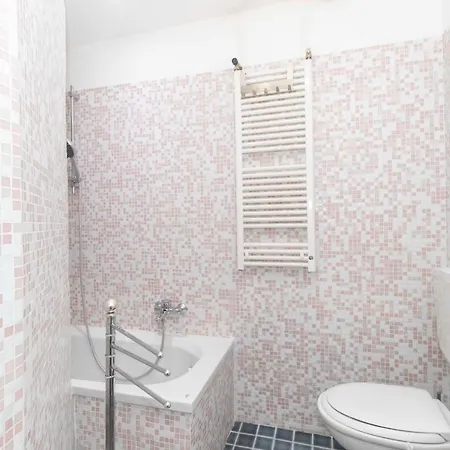 Apartment Lungo Po Riverview