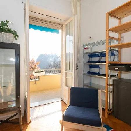Lungo Po Riverview Apartment Turin