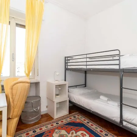 Lungo Po Riverview Apartment Turin